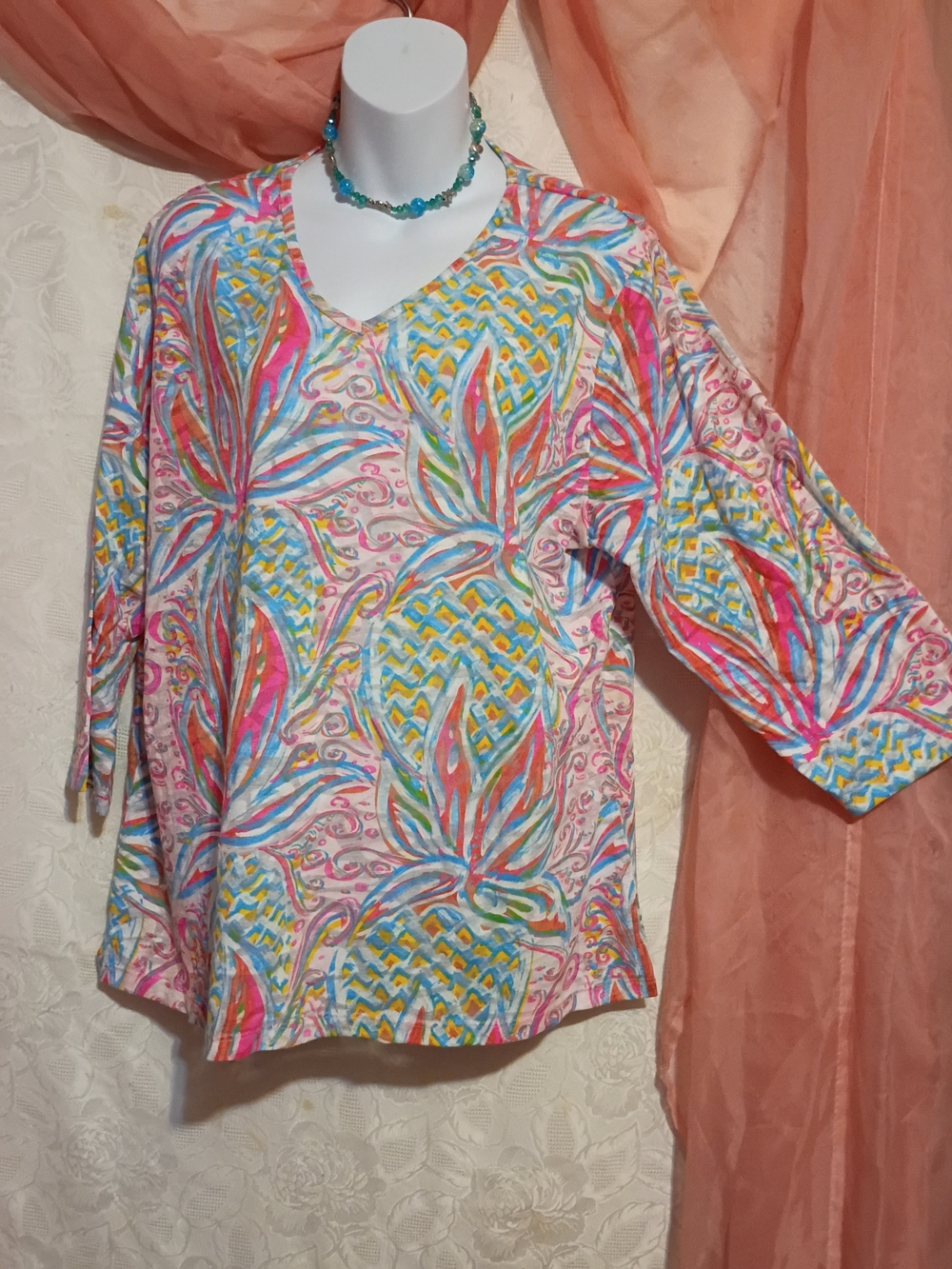 Lulu-B Ladies Multicolor Pineapple Print V-Neck Blouse Sz XL